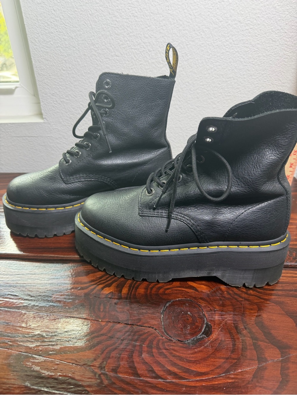 Dr. Martens 1460 MAX LEATHER PLATFORM BOOTS in Black Pisa Size 9 - Picture 7 of 12